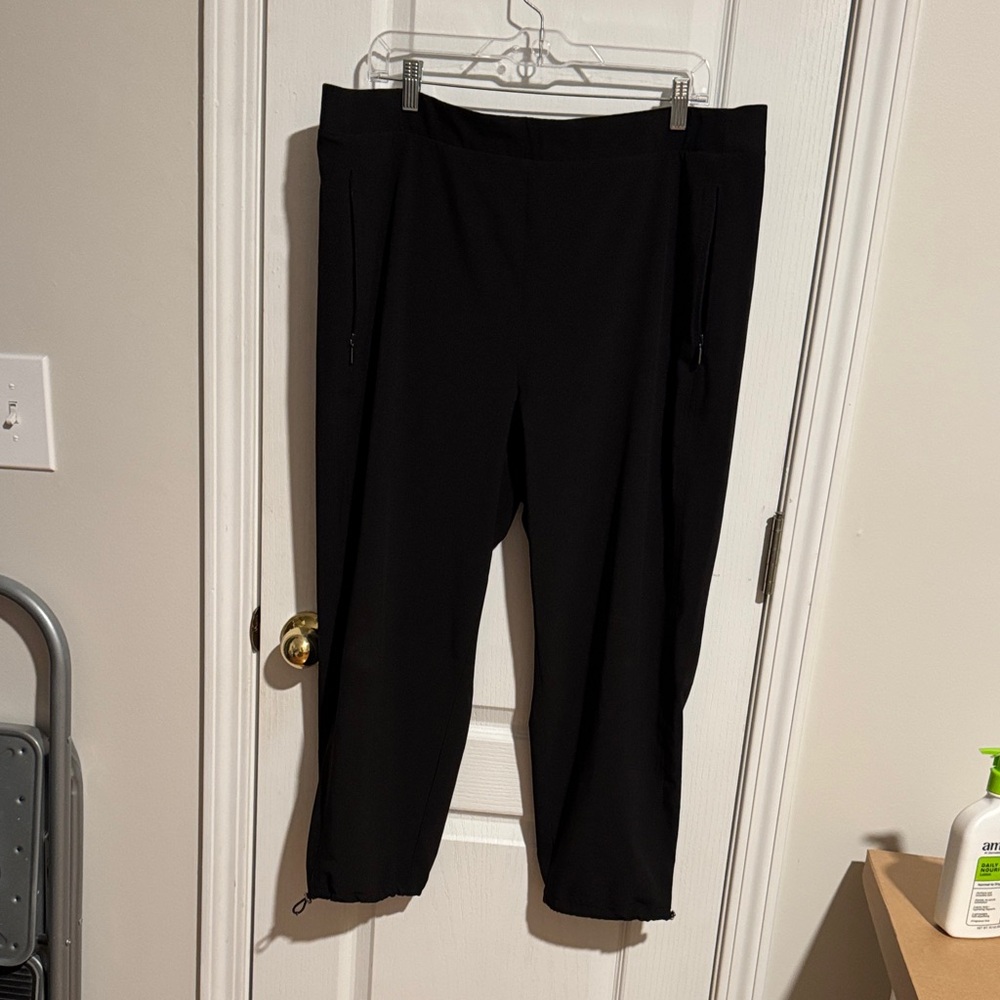 Chico's Zenergy Black Ribbed Waistband Pants